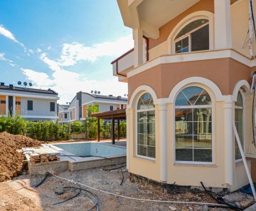 ANTALYA/ DÖŞEMEALTI VALİ KONAKLARI Y BLOK